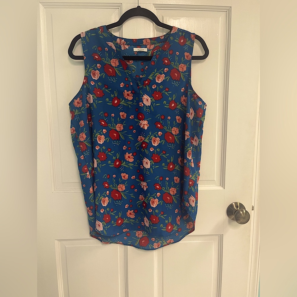 Maurices Sleeveless Top Large